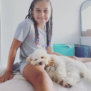 Meet your Posher, Juliana